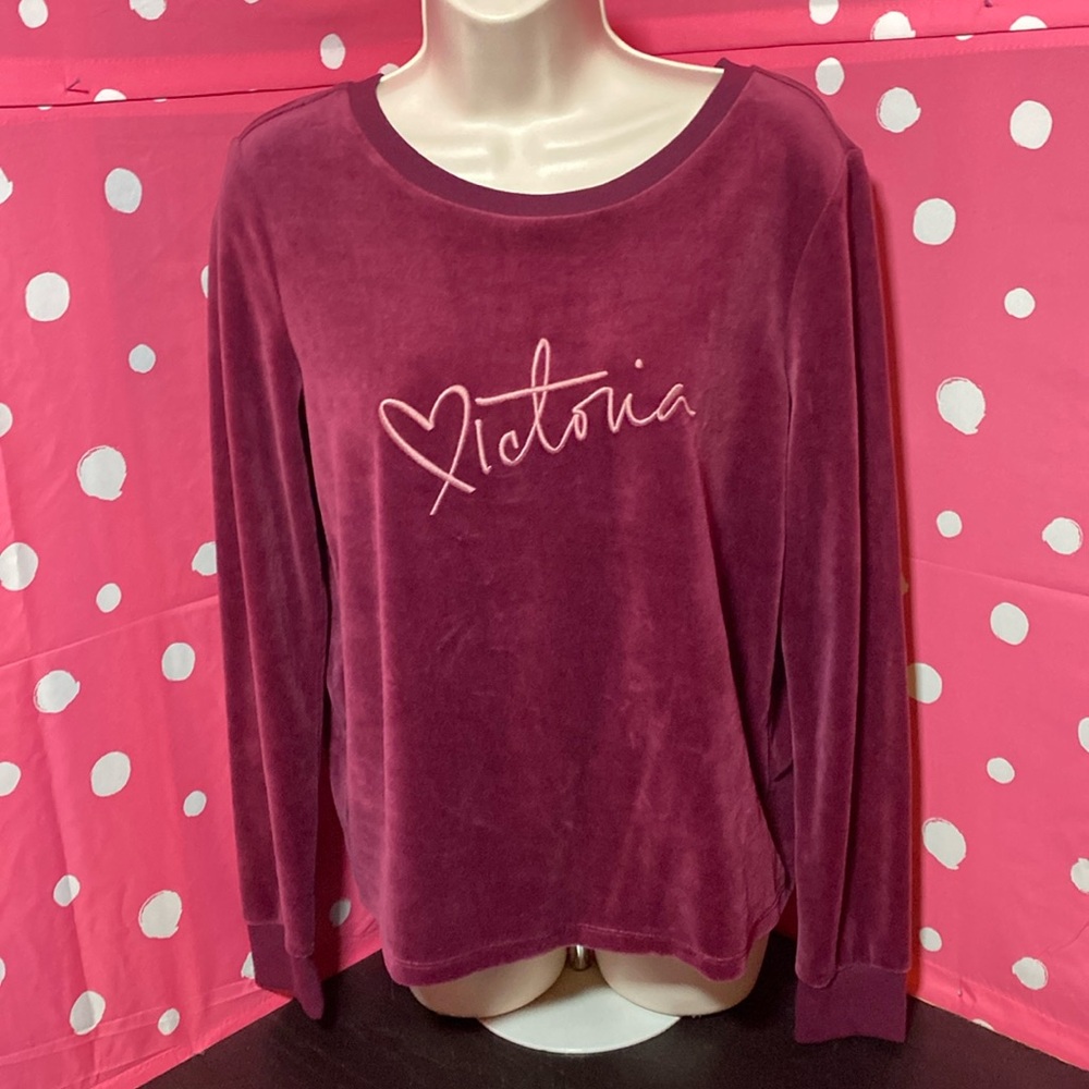 NWT Victoria Secret long sleeves backlesss